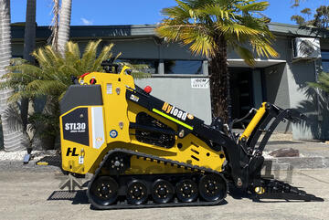 Mini Loader STL30 (With Log Grab & 4 in 1)