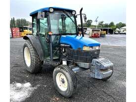 **EX- COUNCIL** 2000 NEW HOLLAND TN65D TRACTOR  - picture0' - Click to enlarge