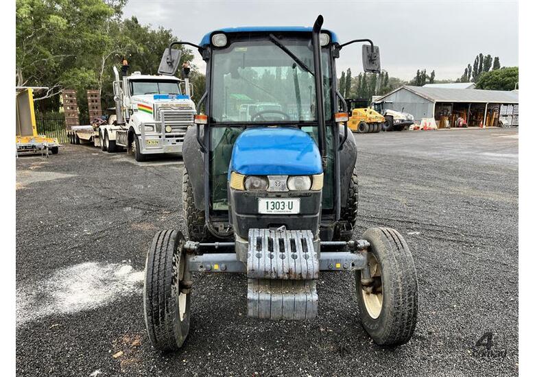 Used 2000 New Holland EX COUNCIL 2000 NEW HOLLAND TN65D TRACTOR