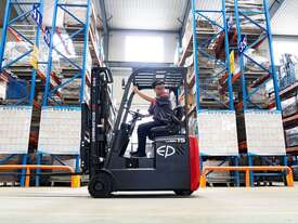 EFS151 3-WHEEL ELECTRIC COUNTERBALANCE FORKLIFT 1.5T - picture0' - Click to enlarge