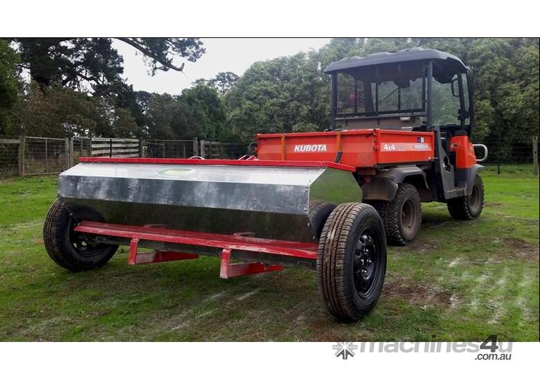 caption SpreadX ILS-2200 Lime Spreader (3PL)