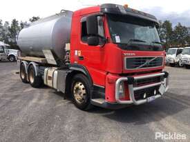 2009 Volvo FM MK2 Fuel Tanker - picture0' - Click to enlarge