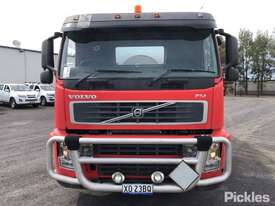 2009 Volvo FM MK2 Fuel Tanker - picture1' - Click to enlarge