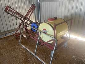Hardi PU400, Ute Mounted Boom Spray,

400Ltr Tank, Recoila Hose Reel With Wand, Powered By Honda GX1 - picture0' - Click to enlarge
