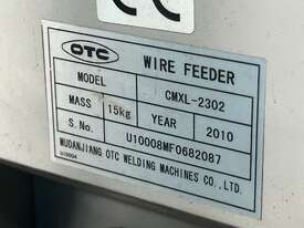 OTC XD500 Welder with Wire Feeder - picture0' - Click to enlarge