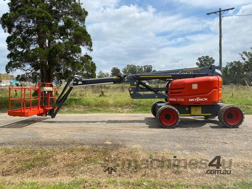 Skyjack SJ6BAJ Boom Lift Access & Height Safety