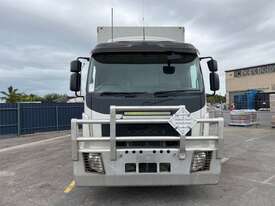 2015 Volvo FE Series Curtainsider Day Cab - picture0' - Click to enlarge