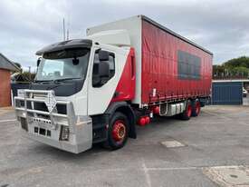 2015 Volvo FE Series Curtainsider Day Cab - picture1' - Click to enlarge