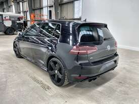 2015 Volkswagen Golf R Hatch AWD (Petrol) (Auto) - picture1' - Click to enlarge