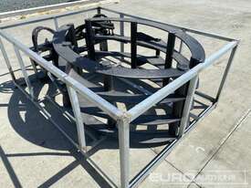 Unused Bale Clamp to suit Skidsteer Loader - picture0' - Click to enlarge