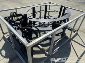 Unused Bale Clamp to suit Skidsteer Loader - picture1' - Click to enlarge