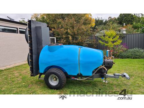 Agricultural Tower Sprayer - 1300L tractor trailed sprayer, PTO driven