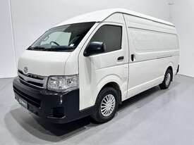 2012 Toyota Hiace  Diesel - picture0' - Click to enlarge