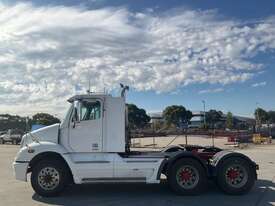 2007 Freightliner Columbia CL112 Prime Mover - picture2' - Click to enlarge