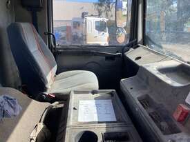 1993 Volvo 8x4 Hooklift Truck - picture0' - Click to enlarge