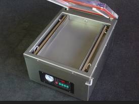 CRYOVAC VACUUM SEALER - DZ-430 - picture2' - Click to enlarge