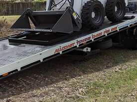 2023 Skid Steer with Spreader Bar - picture0' - Click to enlarge