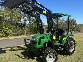 AgKing - 40HP Tractor ROPS 4WD AK404 with FEL & 4in1 Bucket - Packages Available - picture1' - Click to enlarge