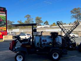 Toro Multi Pro 5800-D Sprayer: Fully Serviced & Cleaned - Precise Spraying Technology - picture0' - Click to enlarge