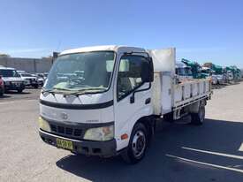 2004 Toyota Dyna 200 Tipper - picture1' - Click to enlarge