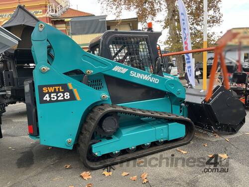 caption Sunward SWTL4528 Posi Track: Powerful 4,600kg Compact Loader for Versatile Applications