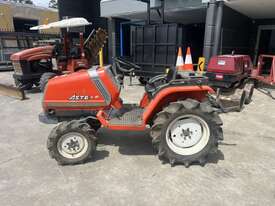 Kubota Tractor (Front Wheel Assist) - picture2' - Click to enlarge