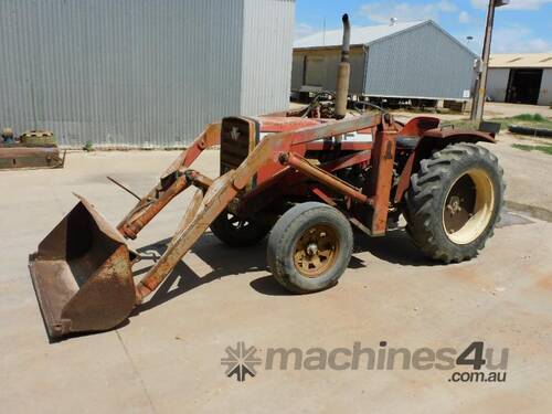caption Massey Ferguson 210 FEL Tractor, 25HP, 2WD, 3PL