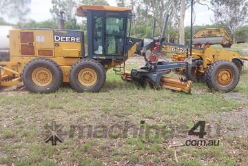 John Deere John Deer Grader 670D - $POA