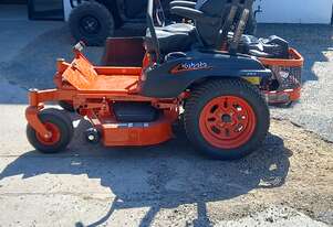 Kubota Z412-48-AU Zero Turn Mower