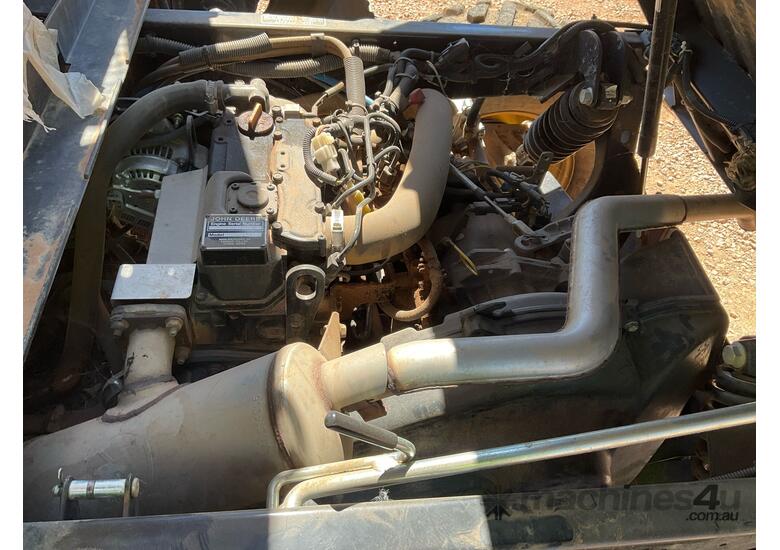 caption 2020 John Deere XUV865E ATV 4WD