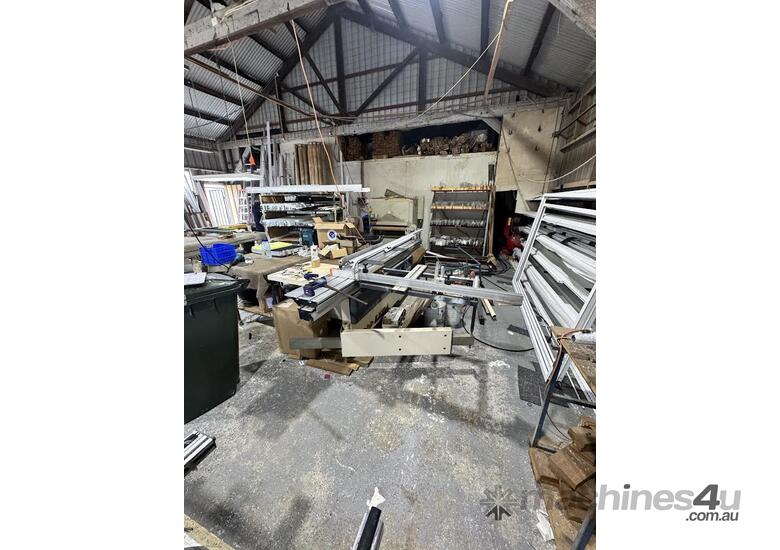 caption Leda Panel Saw 3200- Must Go!