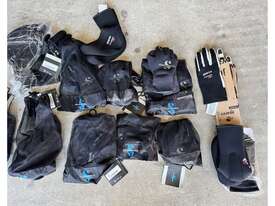 QUANTITY OF SCUBAPRO GEAR - picture2' - Click to enlarge