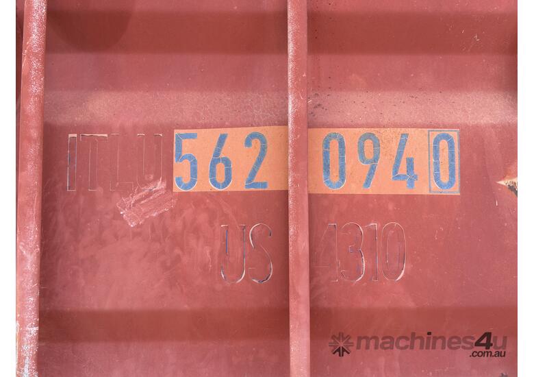 caption 40 Foot Shipping Container