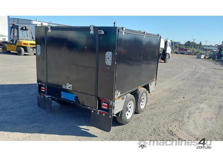 caption Glenthorne Trailers