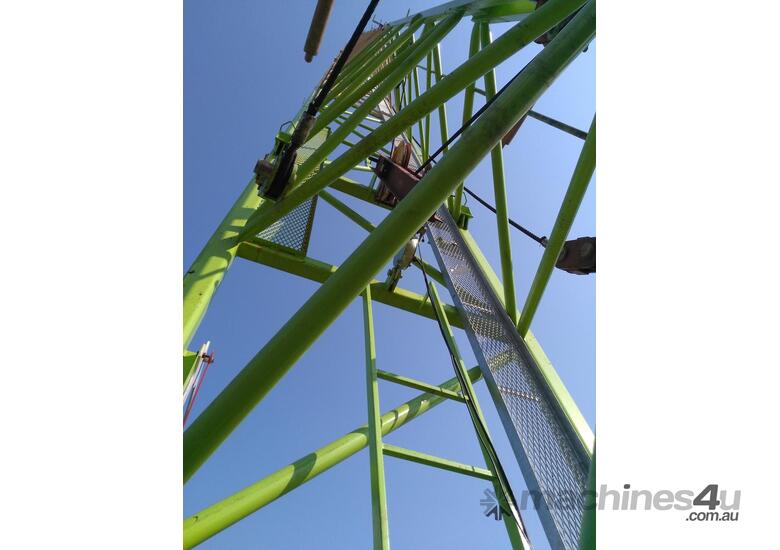 caption 2025 Zoomlion L200-16 Luffing Jib Crane