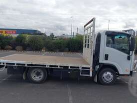 Isuzu NPR - picture0' - Click to enlarge