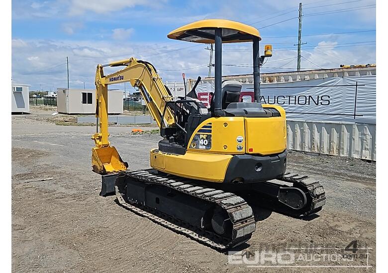 2015 Komatsu PC40MR-3 