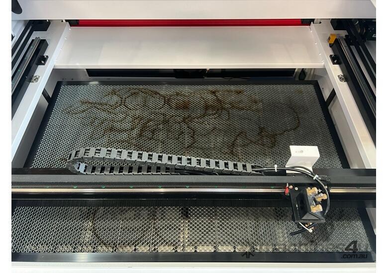 caption LZRMN 900x600 CO2 Laser Engraving & Cutting Machine | RECI W4 100