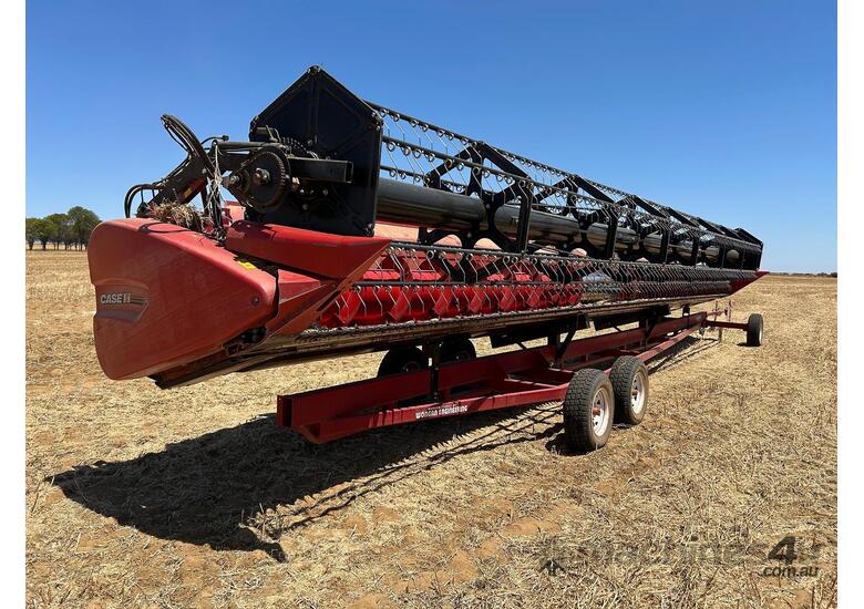 caption 2022 CASE IH 3050 41' VARI-FEED FRONT