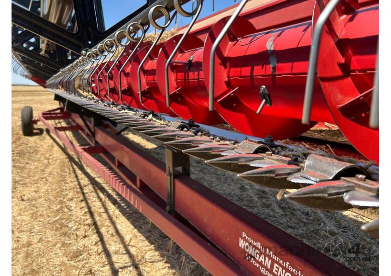 caption 2022 CASE IH 3050 41' VARI-FEED FRONT