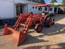 Kubota MX5100 tractor wit 4in1 loader - picture0' - Click to enlarge