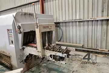 Log Saw Multi Rip with a Multi Rip Trim Saw