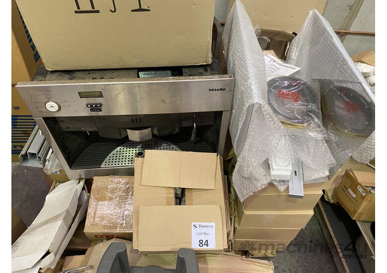 caption 1 X Pallet Plumbing of General Goods inc Kitchen & Bathroom Accessories