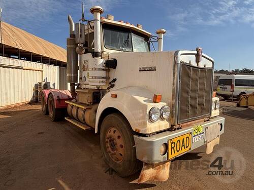 Kenworth T950