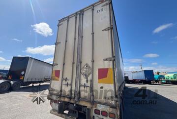2000 Southern Cross Trailers Standard Tri Axle Tri Axle Drop Deck Curtainside B Trailer