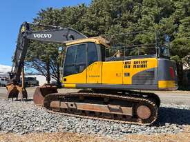 2012 Volvo EC210CL - picture0' - Click to enlarge