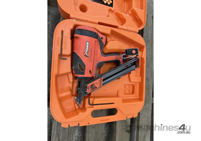 caption Paslode Impulse PPN-Master Nailer **UNRESERVED**