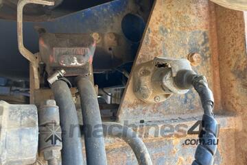 2000 Shephard A3 DOG-235T Tri Axle Tipping Dog Trailer