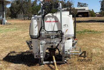 2022 CROPLANDS 1000LT BROOMSPRAY 2022 CROPLANDS 1000LT BROOMSPRAY