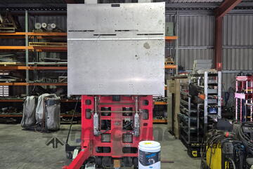 Pallet Lifter Conveyor system